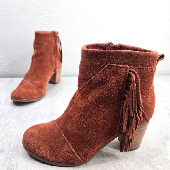 Toms Western Ankle Booties Size 7 Orange Suede Block Heel Boho Fringe Boots - Picture 1 of 12